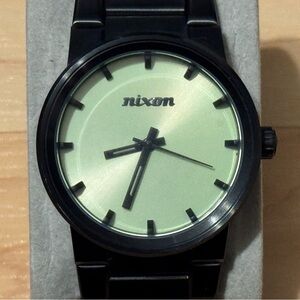 Nixon The Cannon "Shoot to Thrill" Surf Analog Black Quartz Men's Watch RUNNING